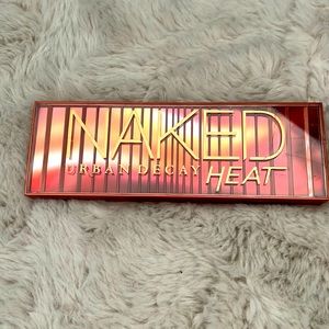 Urban Decay naked heat palette